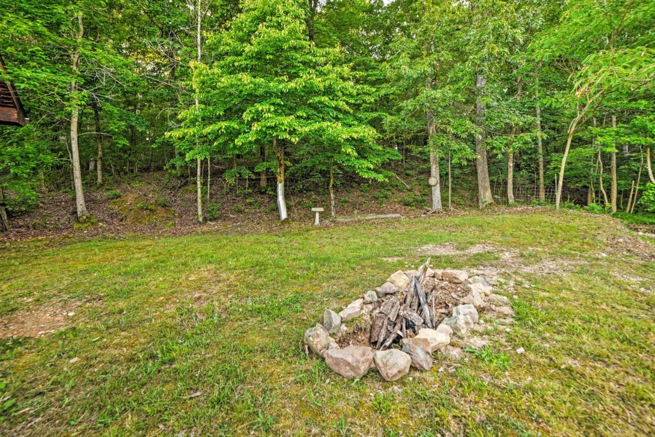 Quiet, Woodsy Retreat Deck And Kentucky Lake Access New Concord Kültér fotó